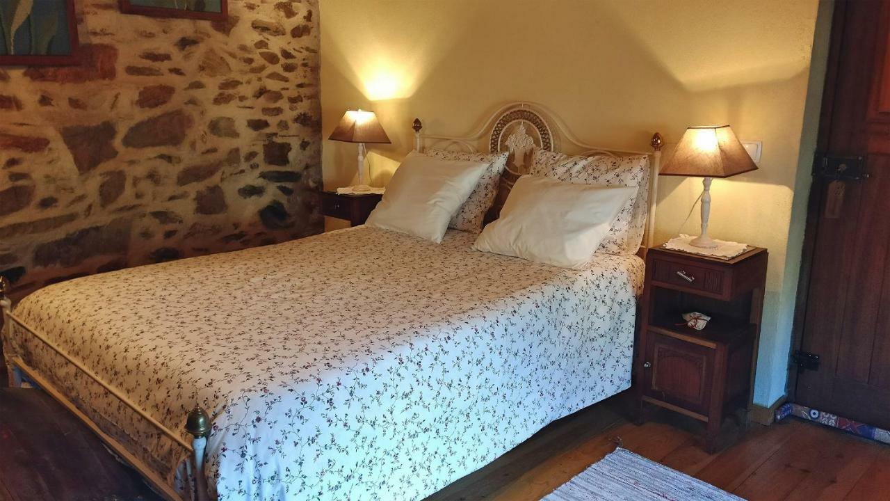 Гостевой дом A Casa Da Natalia Cha de Alvares Экстерьер фото